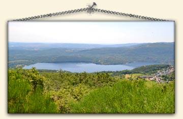 El lago de Sanabria visto desde la montaña